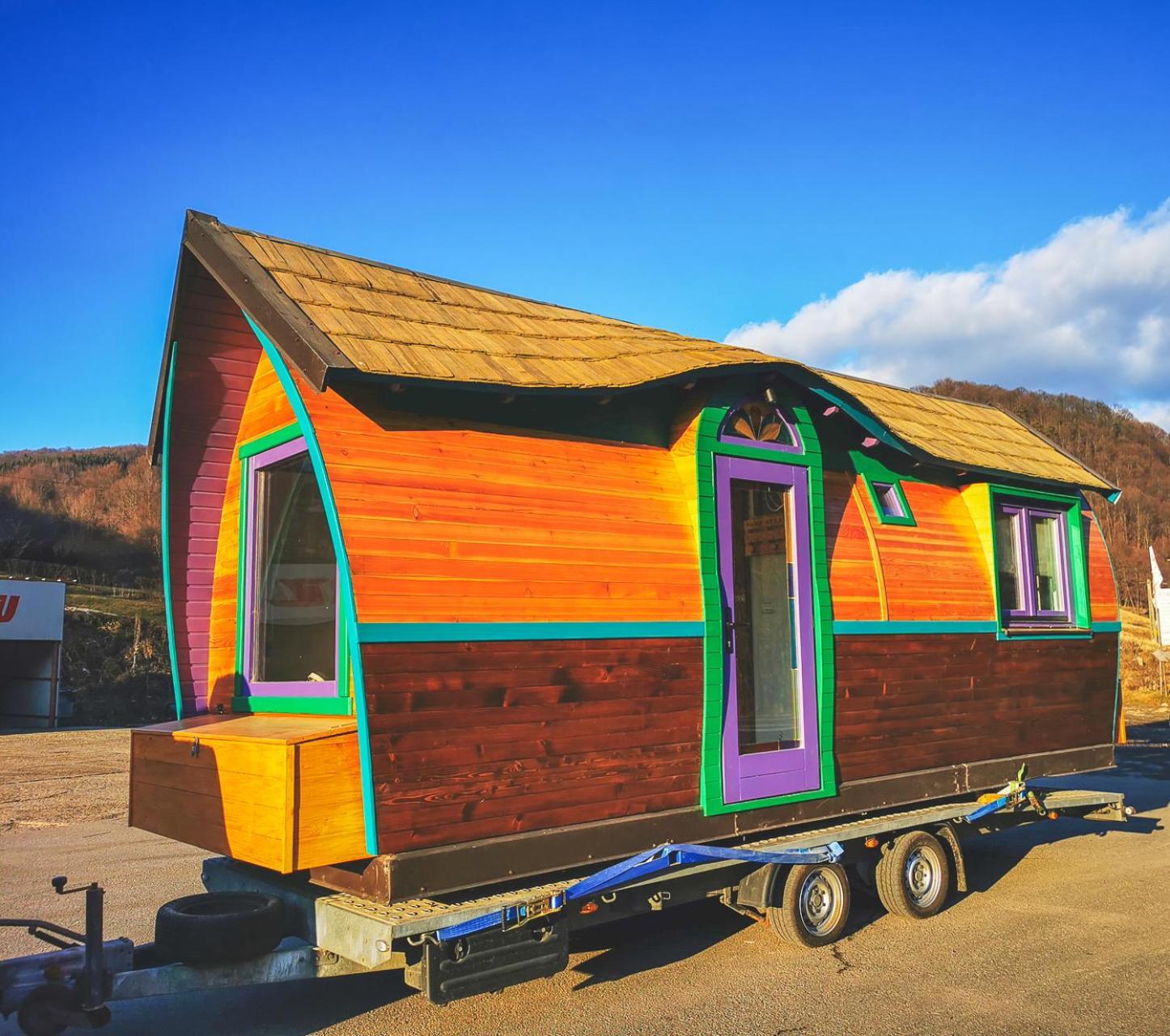 Central Tiny Houses Бухарест Екстер'єр фото